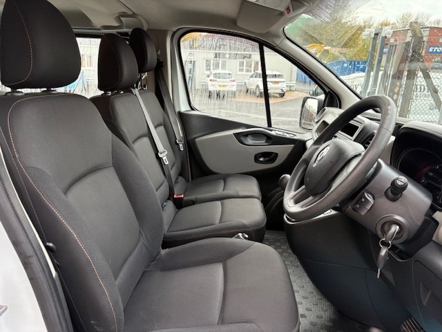 Used Renault Trafic 2017 for sale - 76531839: Photo 11