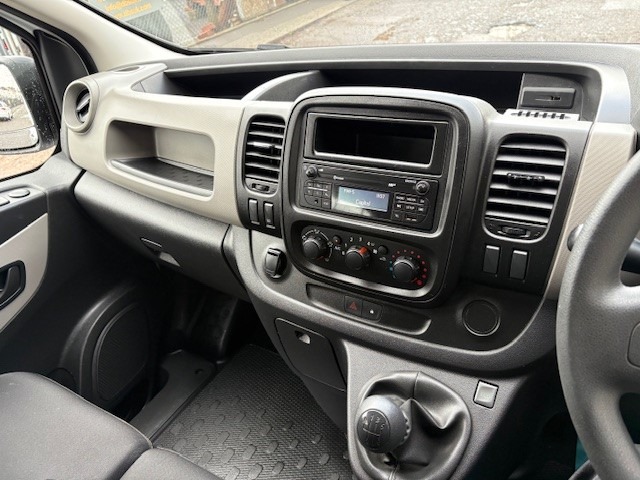 Used Renault Trafic 2017 for sale - 76531839: Photo 16