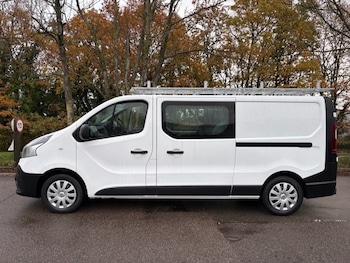 Used Renault Trafic 2017 for sale - 76531839: Photo