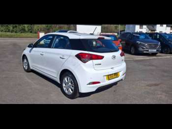 Used Hyundai i20 2017 for sale - 74073088: Photo
