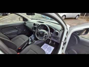 Used Dacia Sandero 2017 for sale - 72181226: Photo