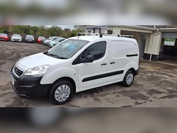 Used Peugeot Partner 2018 for sale - 75342880: Photo