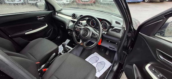 Used Suzuki Swift 2018 for sale - 73592269: Photo 4