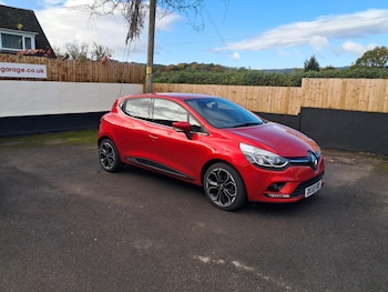 Renault - Clio