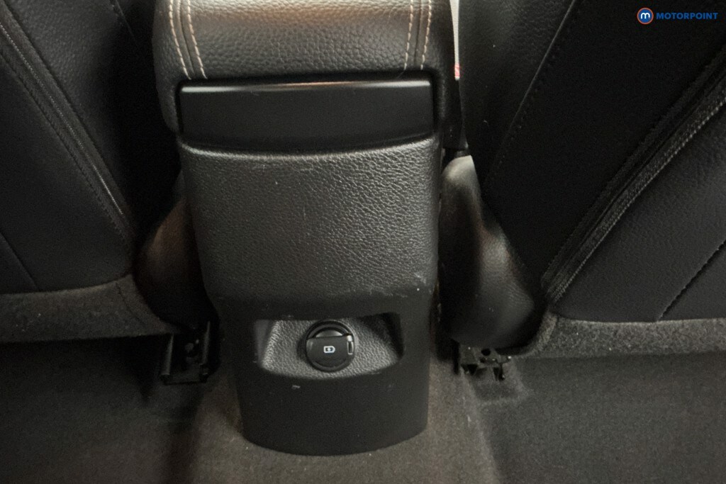 Used Kia Stonic 2021 for sale - 76322687: Photo 18