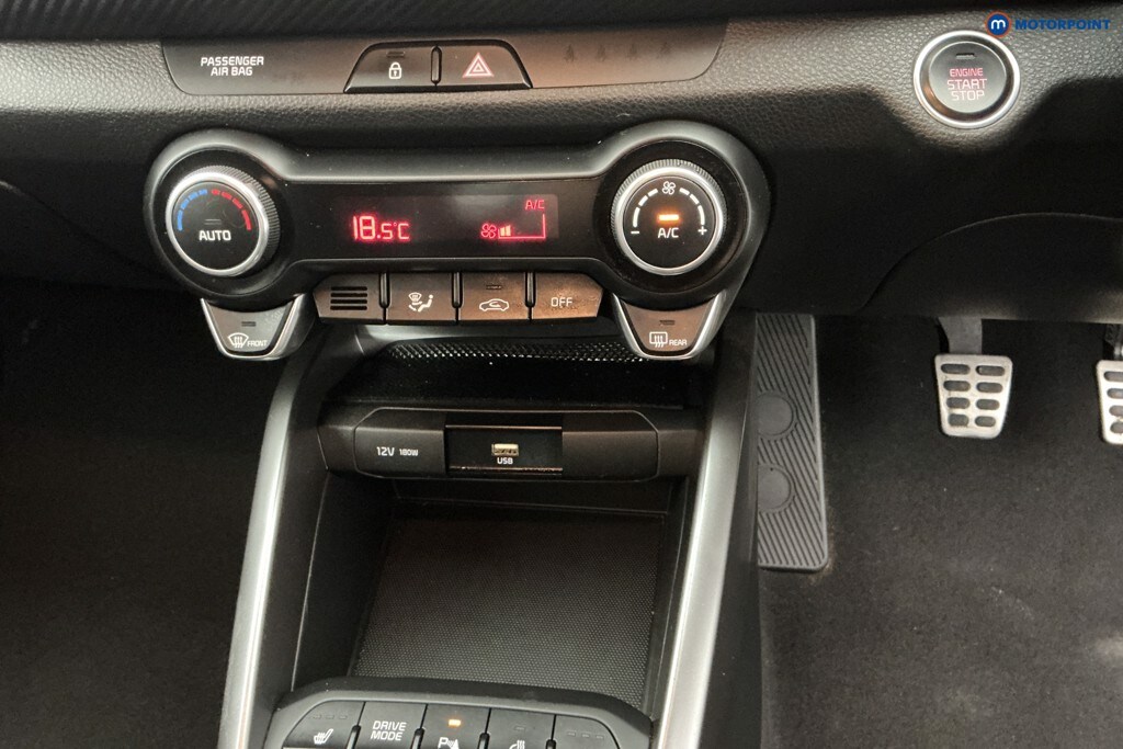 Used Kia Stonic 2021 for sale - 76322687: Photo 24