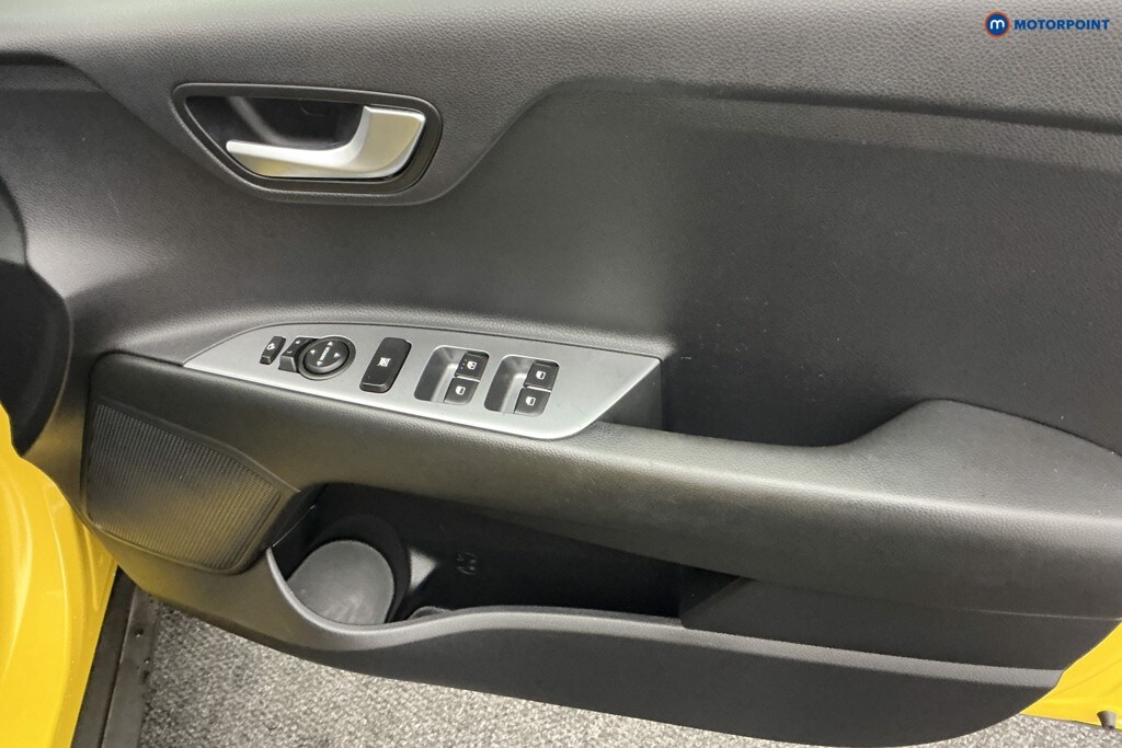 Used Kia Stonic 2021 for sale - 76322687: Photo 29