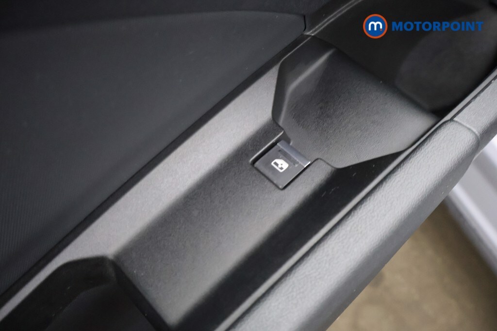 Used Audi Q4 e-tron 2023 for sale - 78150304: Photo 39