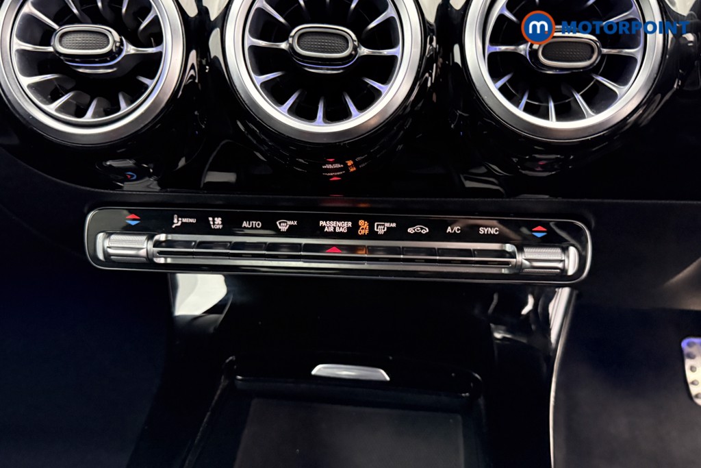 Used Mercedes-Benz CLA 2022 for sale - 76710301: Photo 12