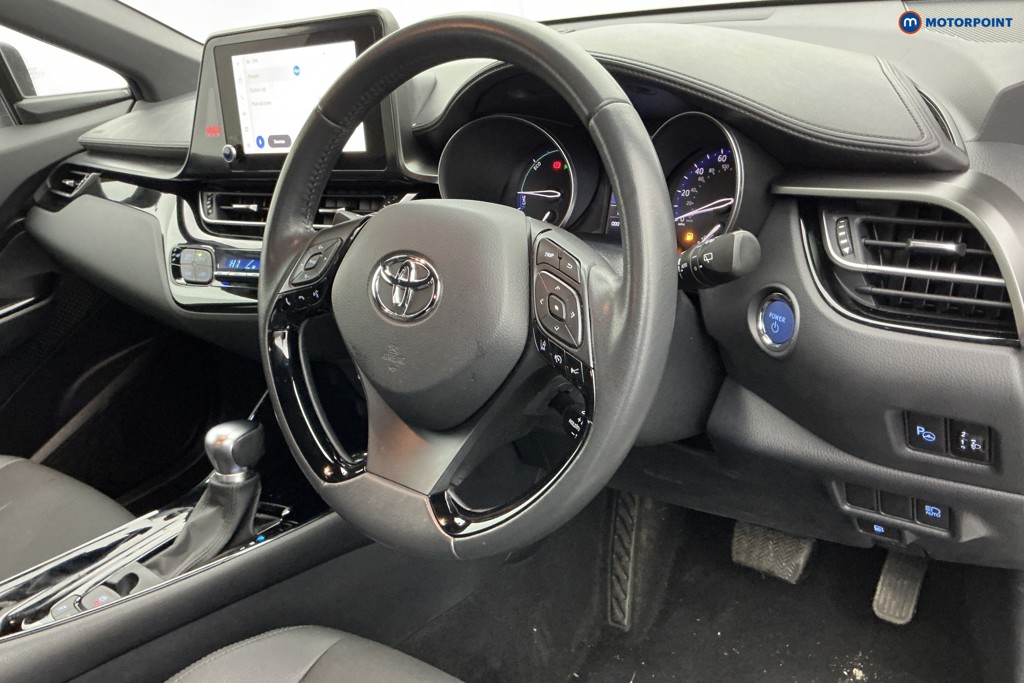 Used Toyota C-HR for sale - 76468047: Photo 15