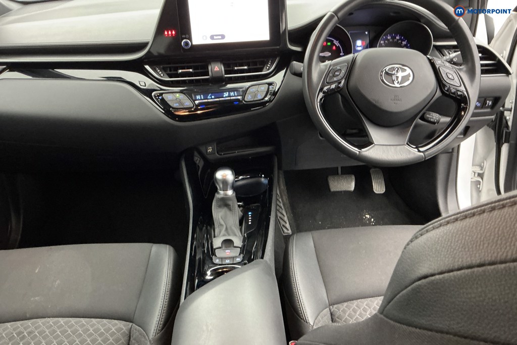 Used Toyota C-HR for sale - 76468047: Photo 19