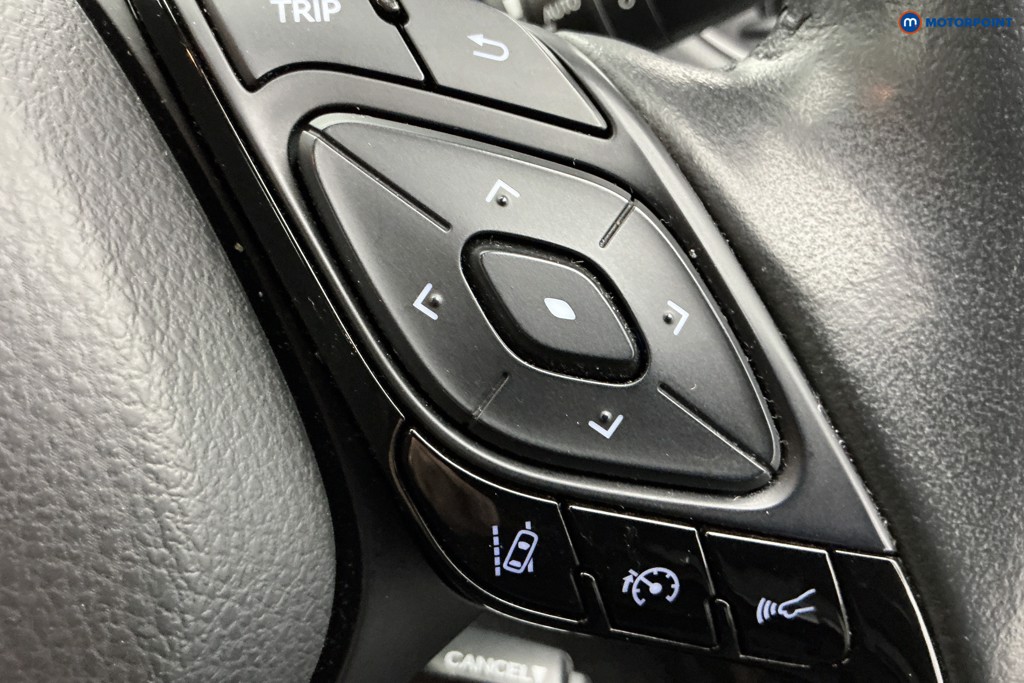 Used Toyota C-HR for sale - 76468047: Photo 26