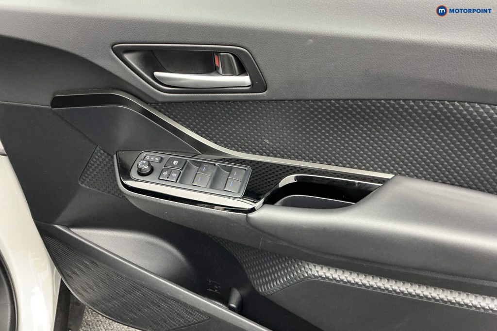 Used Toyota C-HR for sale - 76468047: Photo 28