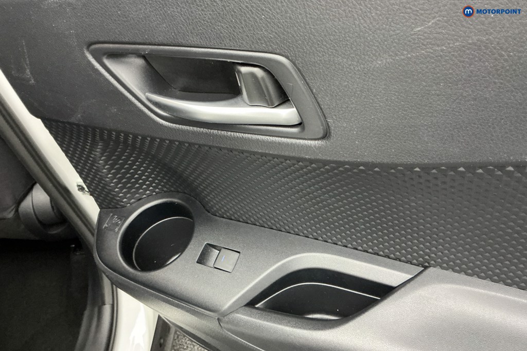 Used Toyota C-HR for sale - 76468047: Photo 32