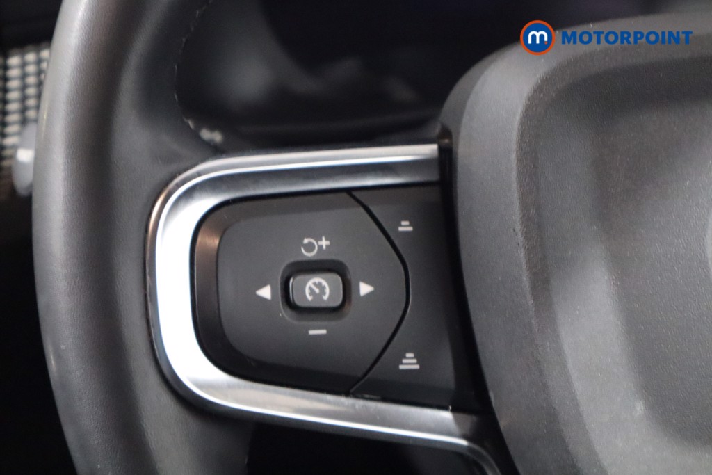 Used Volvo XC40 2021 for sale - 76028432: Photo 15
