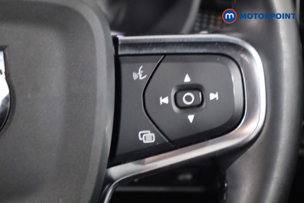Used Volvo XC40 2021 for sale - 76028432: Photo 16