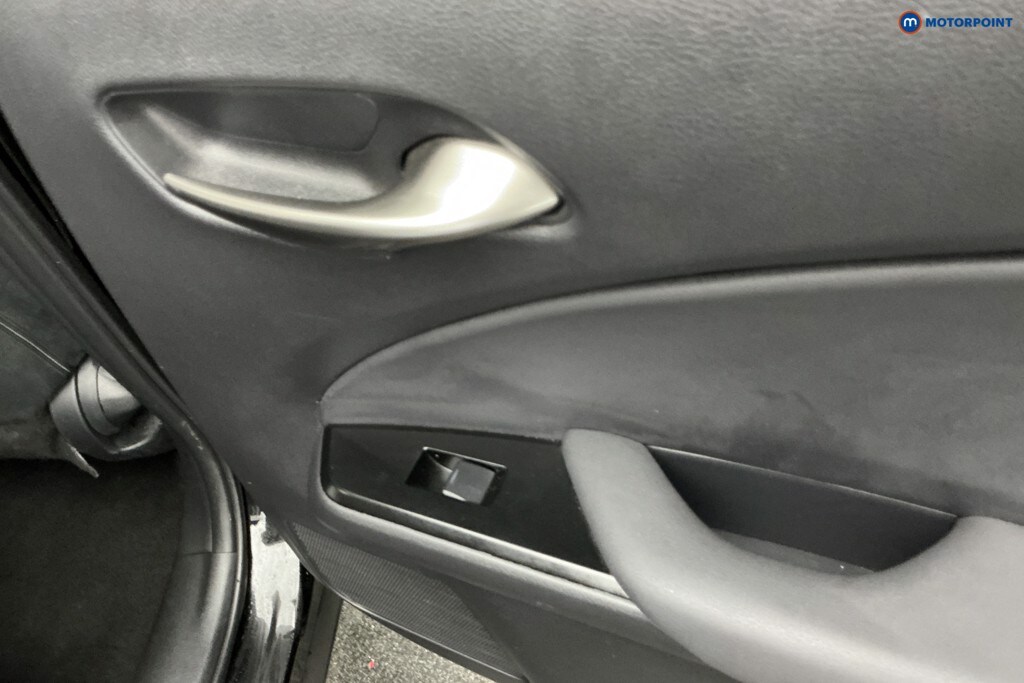 Used Lexus UX 2023 for sale - 76762686: Photo 32