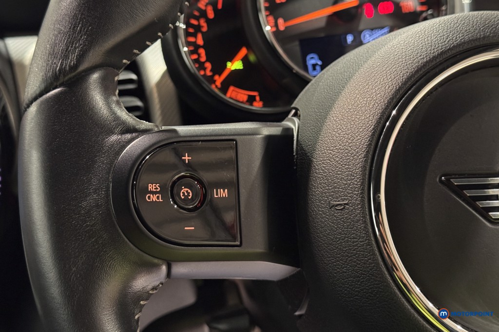 Used MINI Convertible 2023 for sale - 76902494: Photo 16