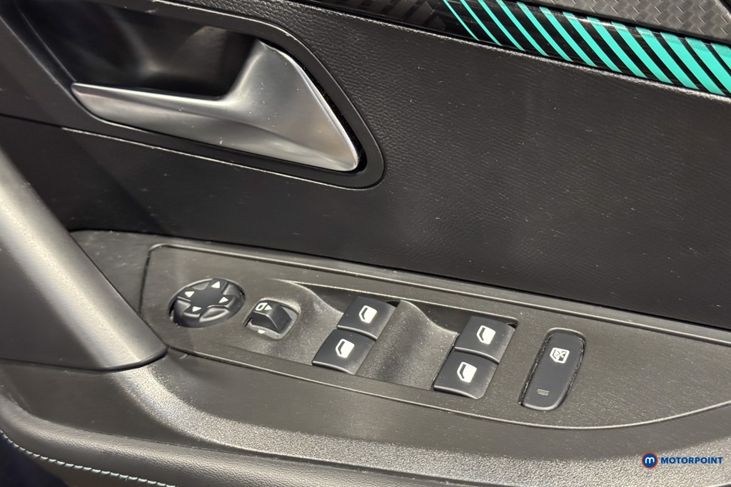 Used Peugeot 2008 2021 for sale - 76985017: Photo 19