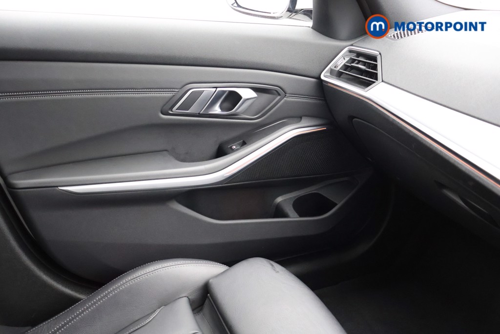 Used BMW 3 Series 2019 for sale - 77196089: Photo 15