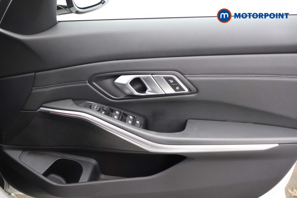 Used BMW 3 Series 2019 for sale - 77196089: Photo 16