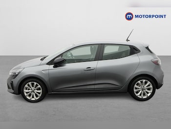 Used Renault Clio 2024 for sale - 78926767: Photo
