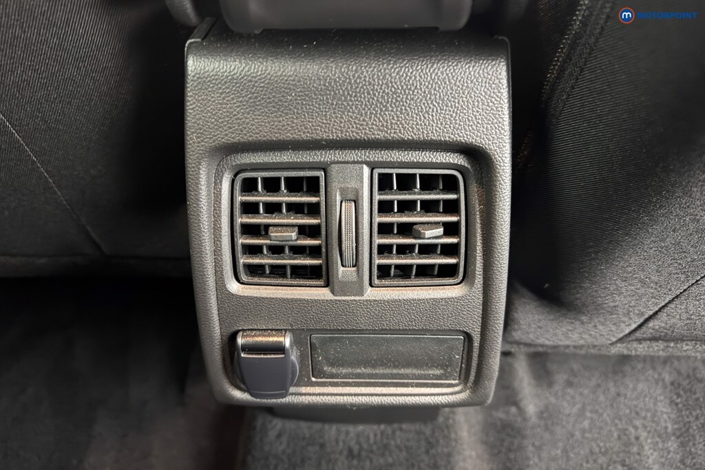 Used Renault Captur 2023 for sale - 77772459: Photo 18