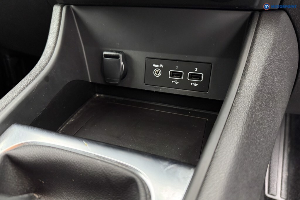 Used Renault Captur 2023 for sale - 77772459: Photo 25