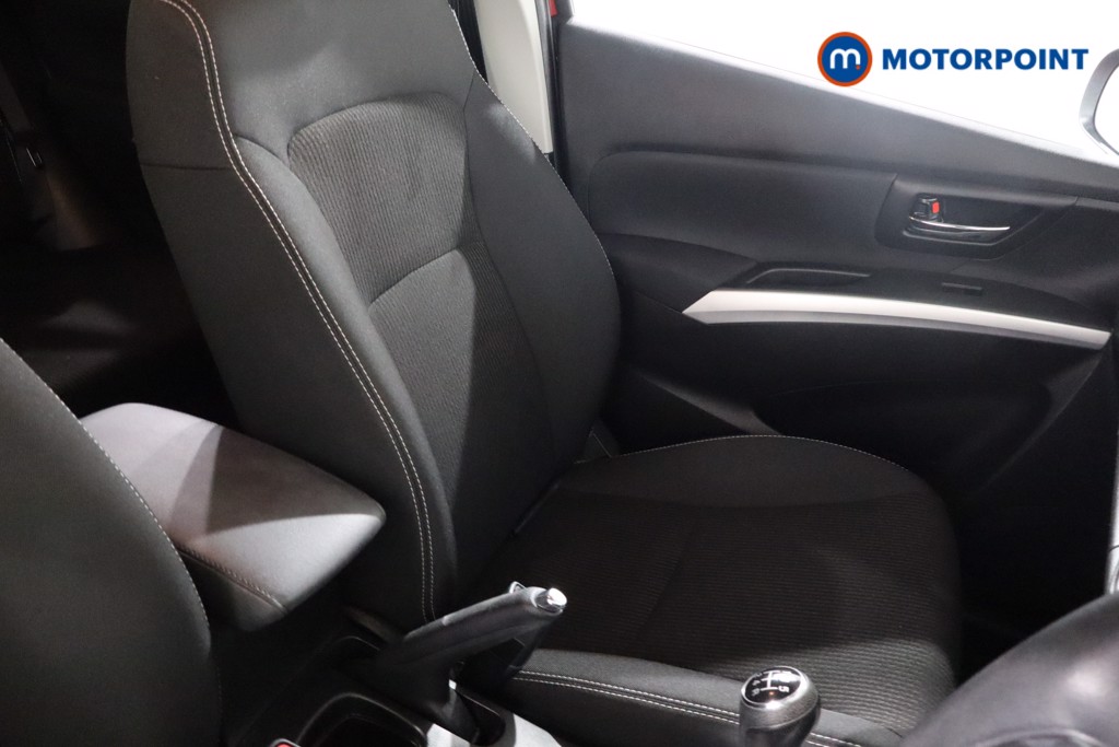 Used Suzuki SX4 S-Cross 2017 for sale - 76723270: Photo 32