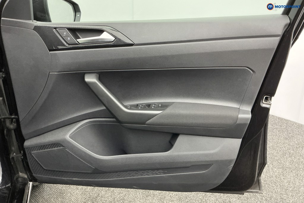 Used Volkswagen Polo 2024 for sale - 77168314: Photo 31