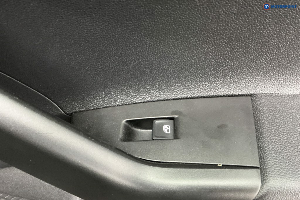 Used Volkswagen Polo 2024 for sale - 77168314: Photo 35