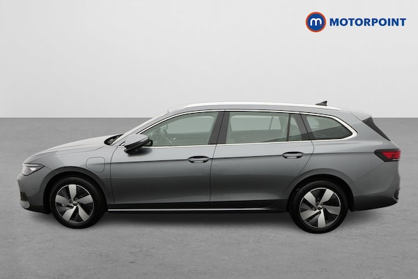 Used Volkswagen Passat 2025 for sale - 76317011: Photo 4