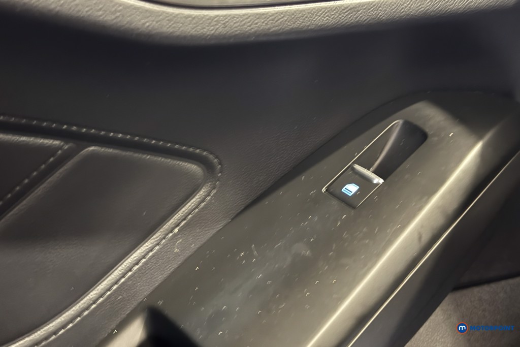 Used Ford Focus 2023 for sale - 76933815: Photo 16