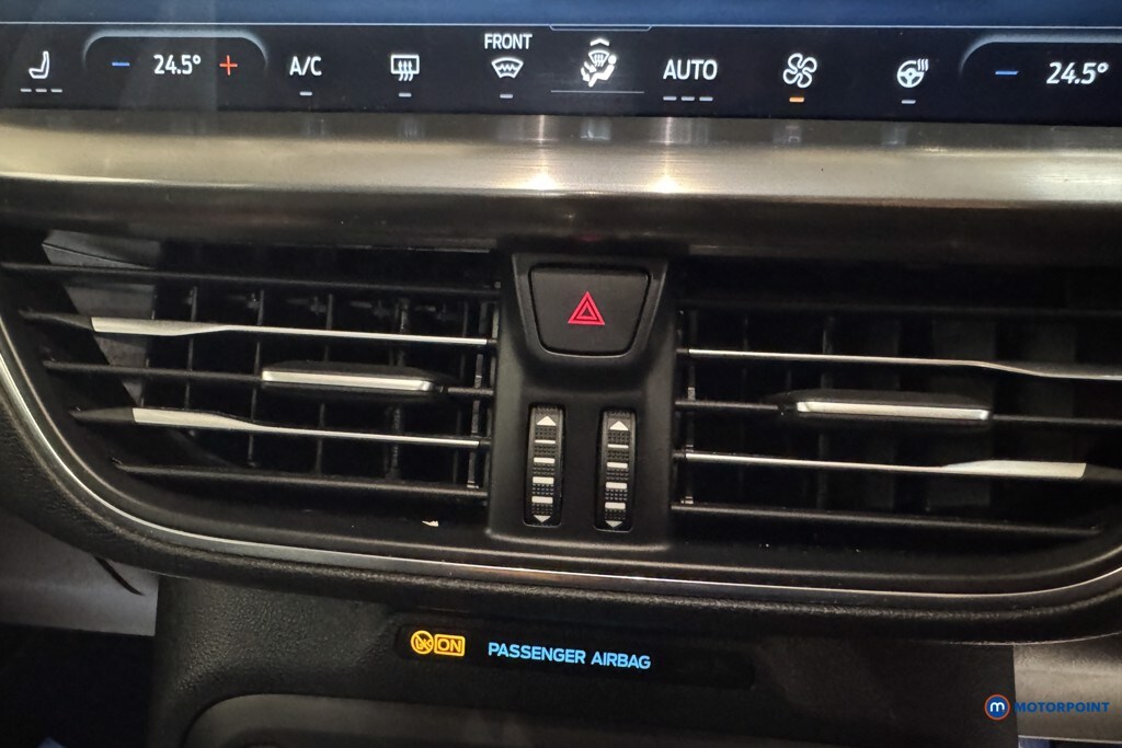 Used Ford Focus 2023 for sale - 76933815: Photo 22