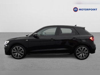 Used Audi A1 2023 for sale - 77064136: Photo