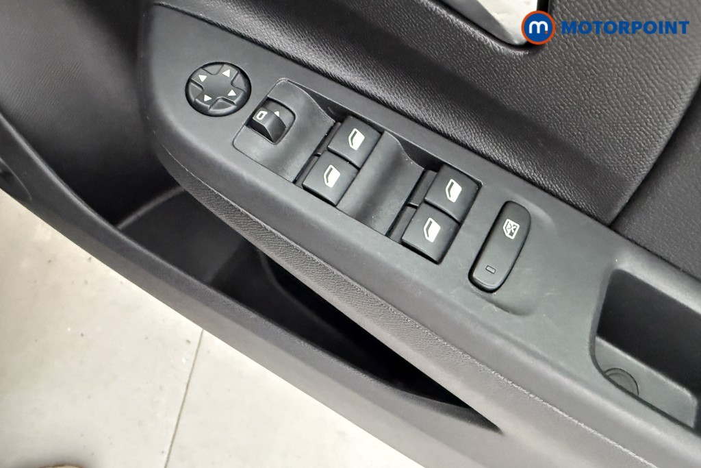 Used Vauxhall Corsa 2023 for sale - 77327163: Photo 24