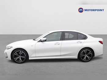 Used BMW 3 Series 2024 for sale - 77984407: Photo