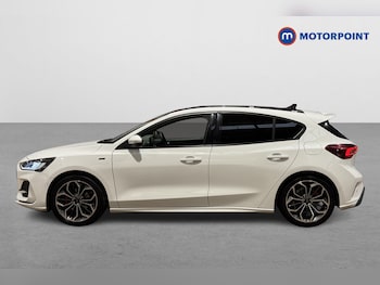 Used Ford Focus 2022 for sale - 76762722: Photo