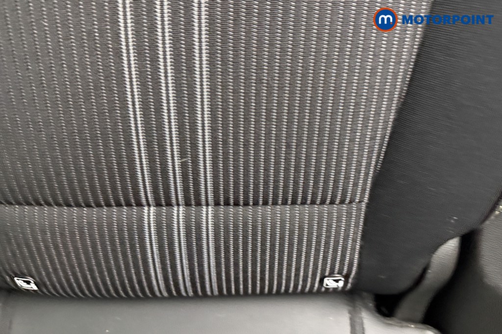 Used Renault Captur for sale - 77245793: Photo 32