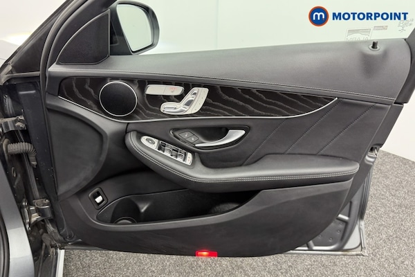 Used Mercedes-Benz C-Class 2021 for sale - 76206316: Photo 26