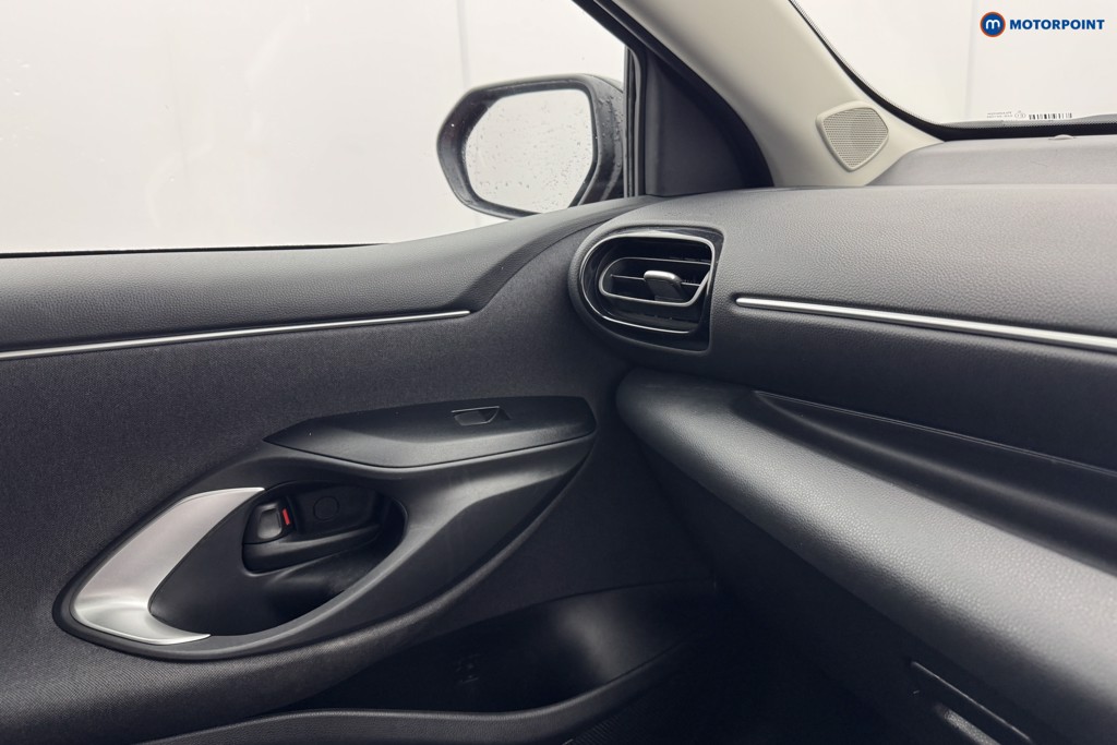Used Mazda Mazda2 HYBRID 2025 for sale - 76184719: Photo 26