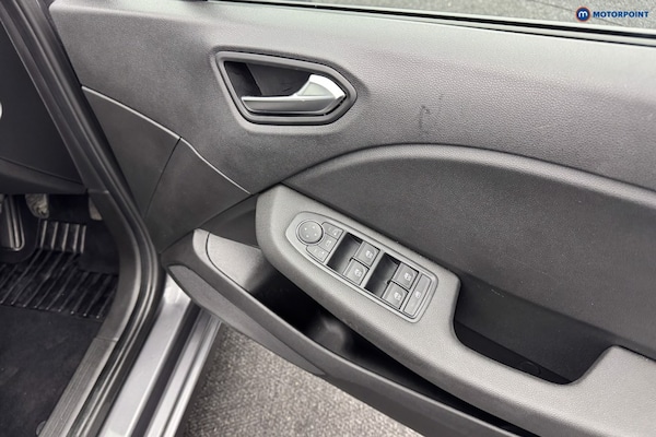 Used Renault Clio 2024 for sale - 76114703: Photo 25