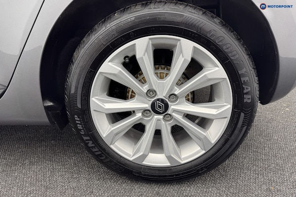 Used Renault Clio 2024 for sale - 76114703: Photo 33