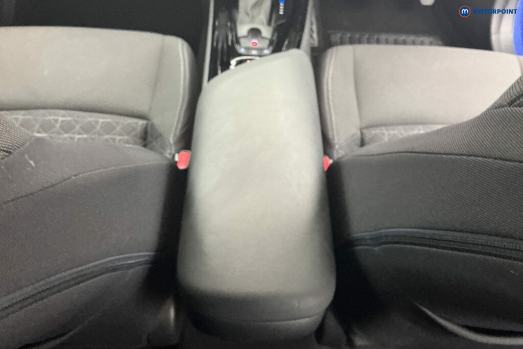 Used Toyota C-HR 2021 for sale - 76750532: Photo 14