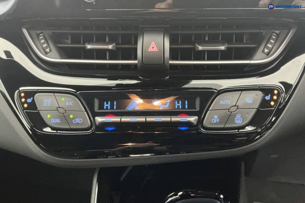 Used Toyota C-HR 2021 for sale - 76750532: Photo 16