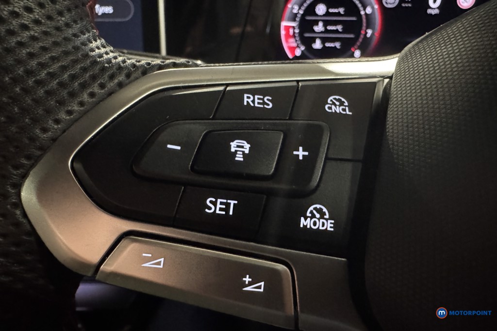 Used Volkswagen Golf 2025 for sale - 77679604: Photo 16