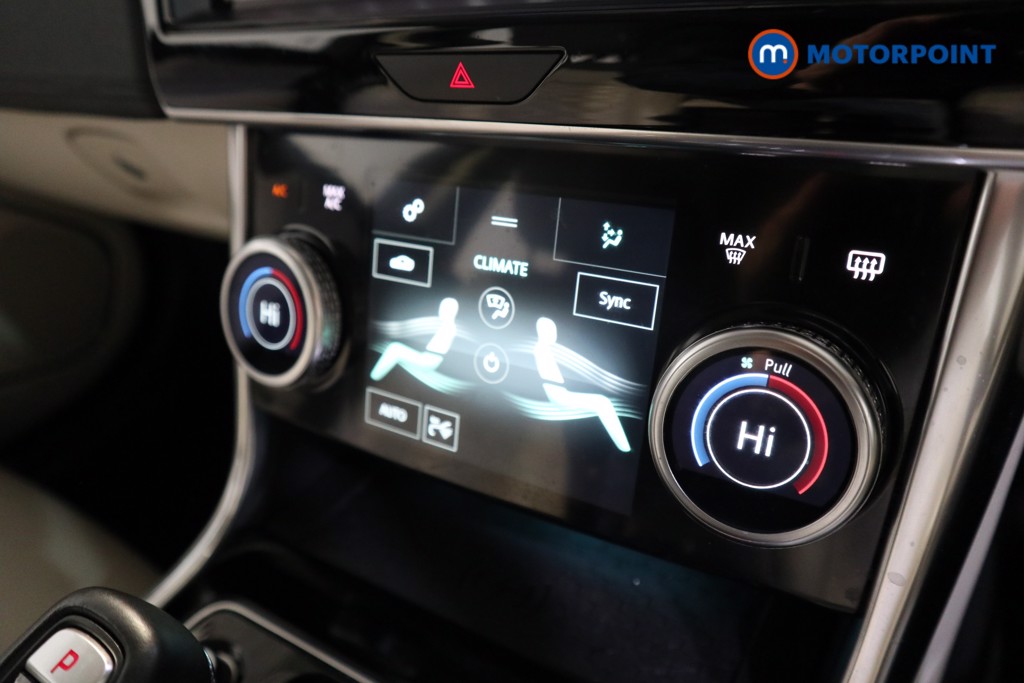 Used Jaguar XE 2019 for sale - 77262294: Photo 15