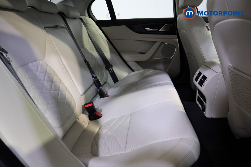 Used Jaguar XE 2019 for sale - 77262294: Photo 24