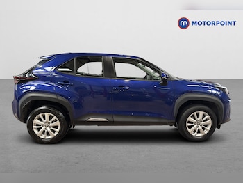 Used Toyota Yaris Cross 2023 for sale - 79400215: Photo