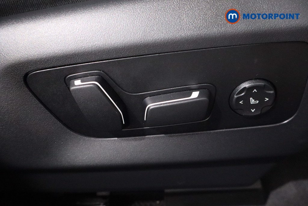 Used BMW 5 Series 2025 for sale - 78078451: Photo 34